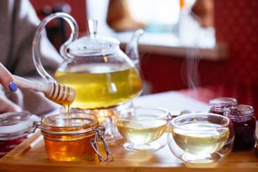 Česta konzumacija meda i čaja vodi do dugog života